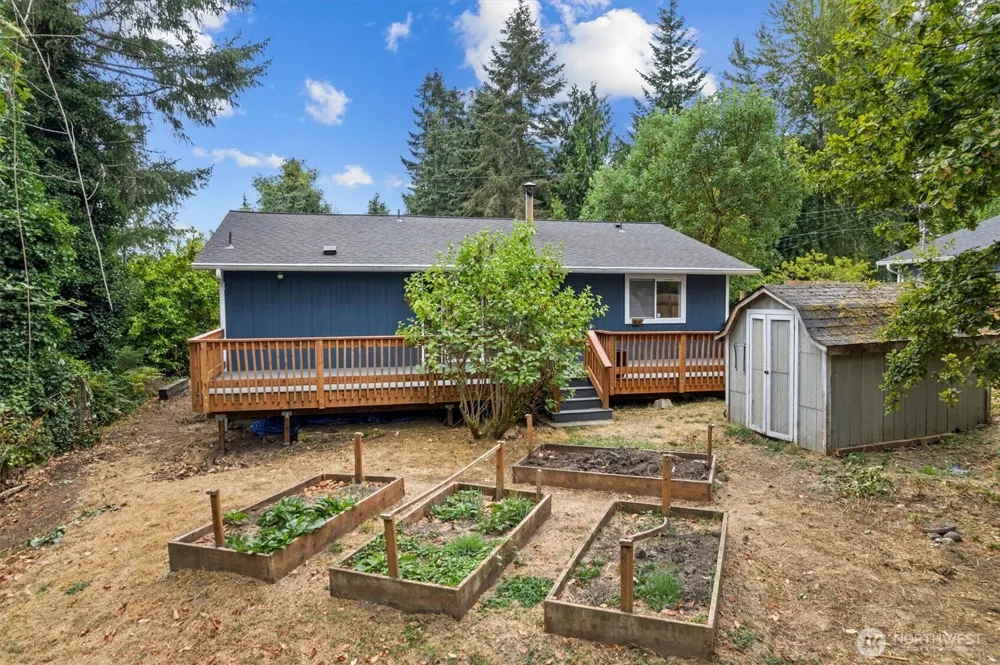 7271 E Patricia Street Port Orchard, WA 98366