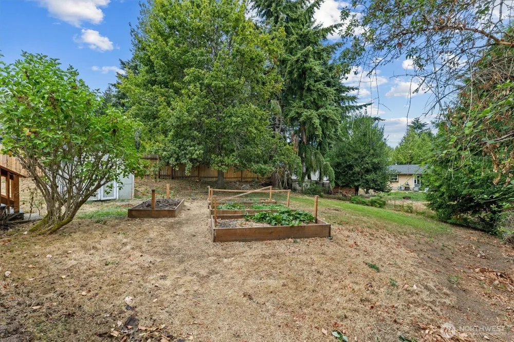 7271 E Patricia Street Port Orchard, WA 98366