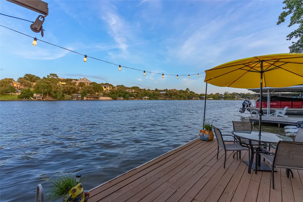 716 Sunrise Avenue Sunrise Beach, TX 78643
