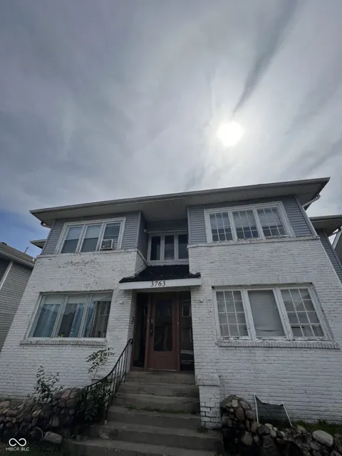 3763 Broadway Street #4