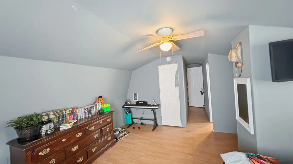 5716 San Jacinto Drive Granbury, TX 76048