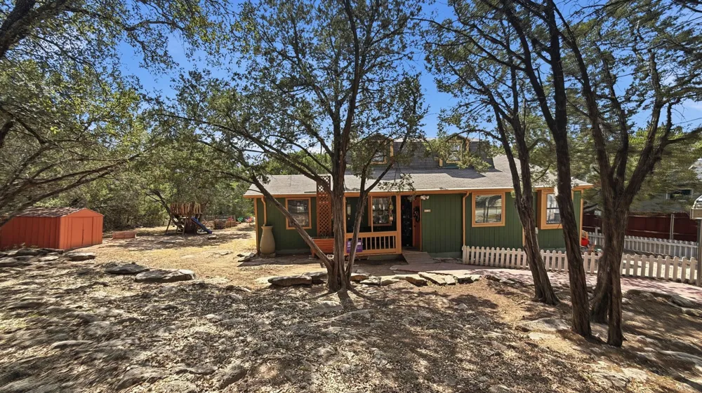 5716 San Jacinto Drive Granbury, TX 76048