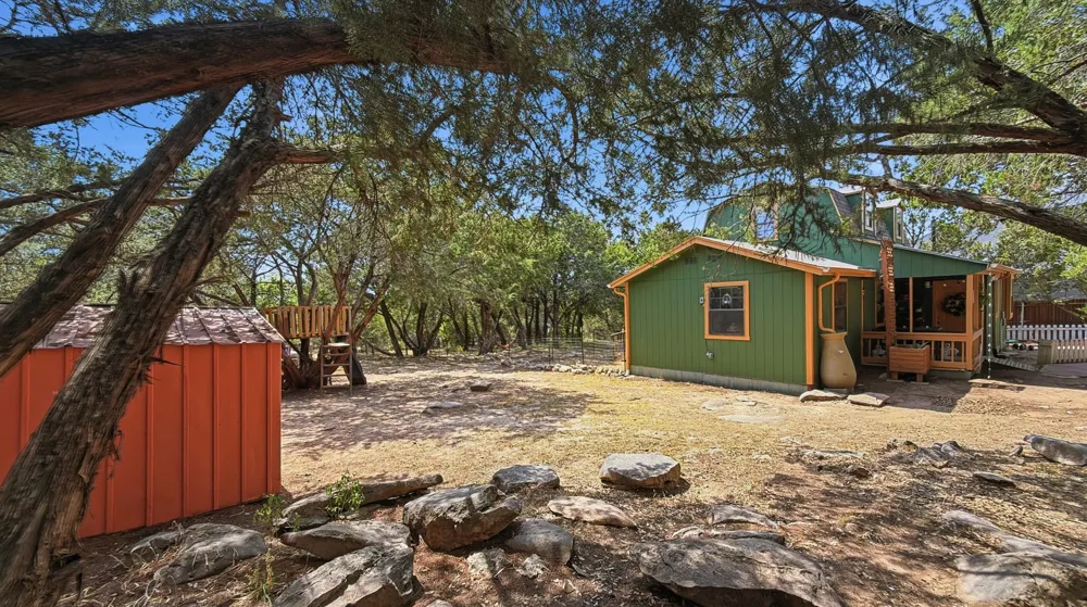 5716 San Jacinto Drive Granbury, TX 76048
