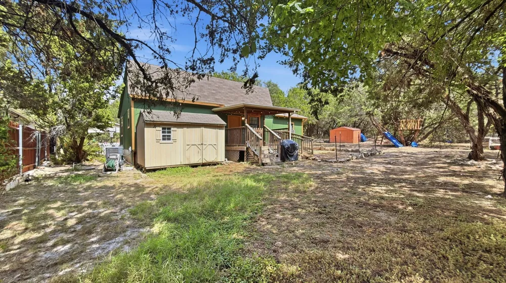 5716 San Jacinto Drive Granbury, TX 76048