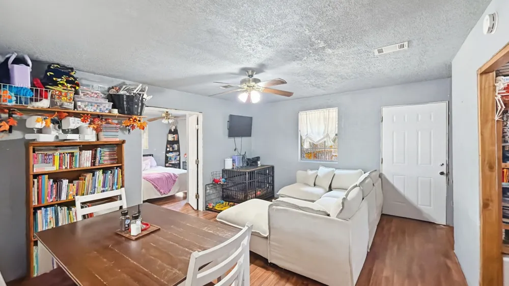 5716 San Jacinto Drive Granbury, TX 76048