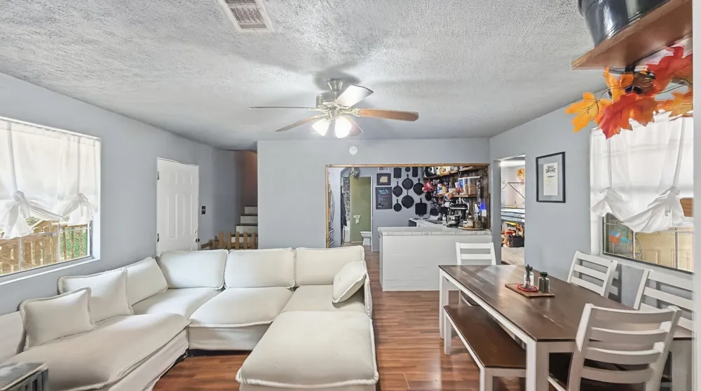 5716 San Jacinto Drive Granbury, TX 76048
