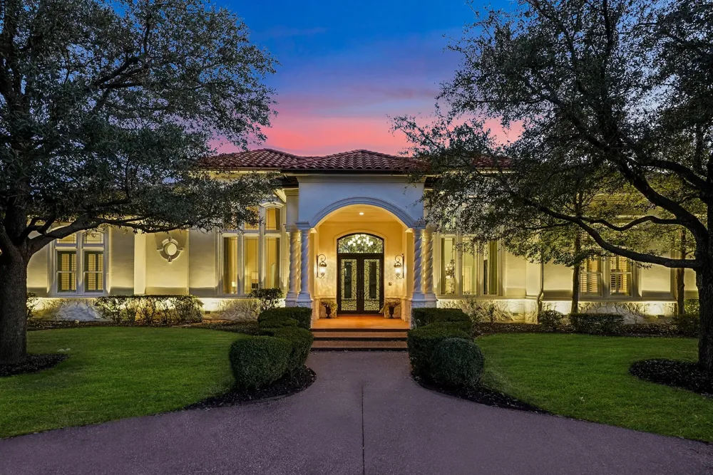 1075 W Dove Road Southlake, TX 76092