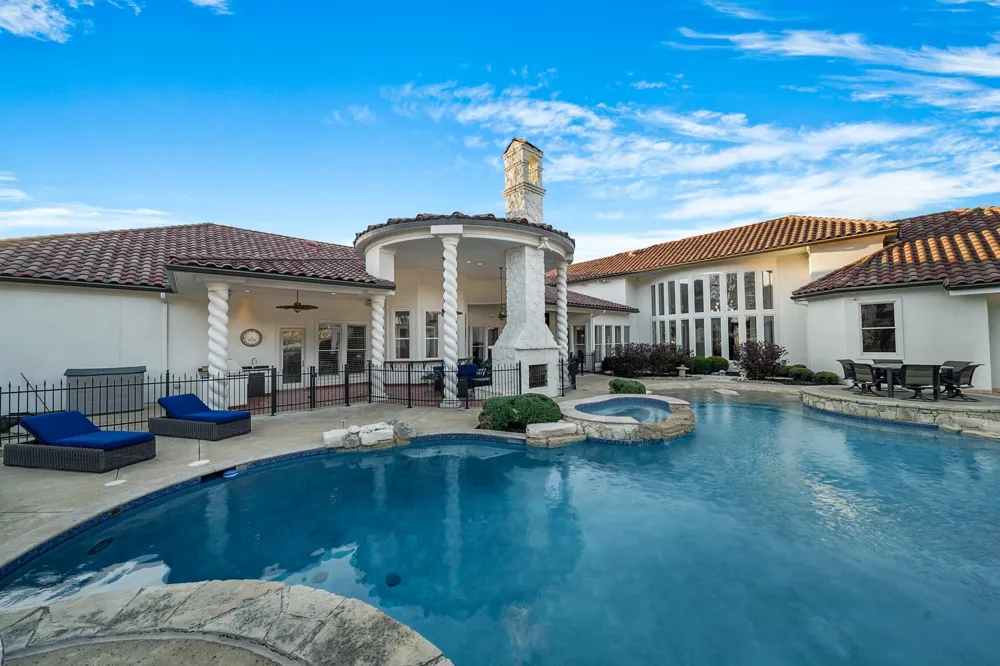 1075 W Dove Road Southlake, TX 76092