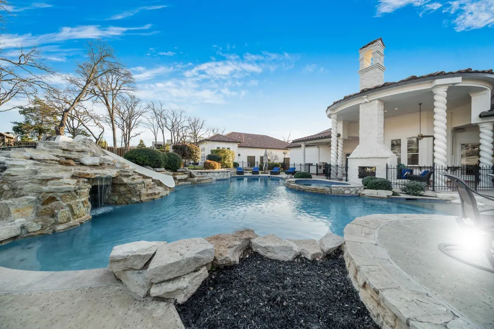 1075 W Dove Road Southlake, TX 76092