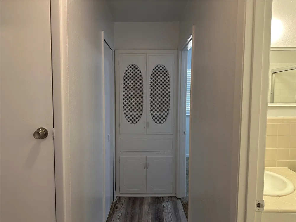 33 Somerset Terrace Bedford, TX 76022