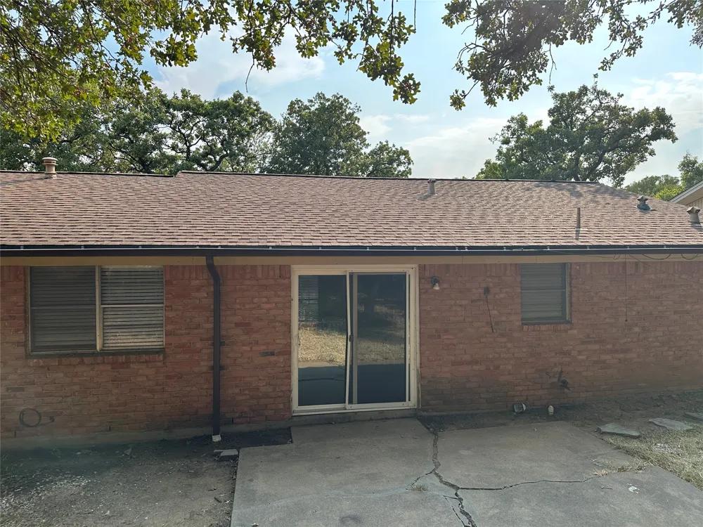 33 Somerset Terrace Bedford, TX 76022