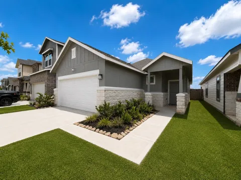 21535 Cypress Trellis Drive