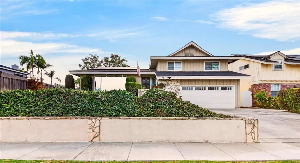 1701 Sunrise Fullerton, CA 92833