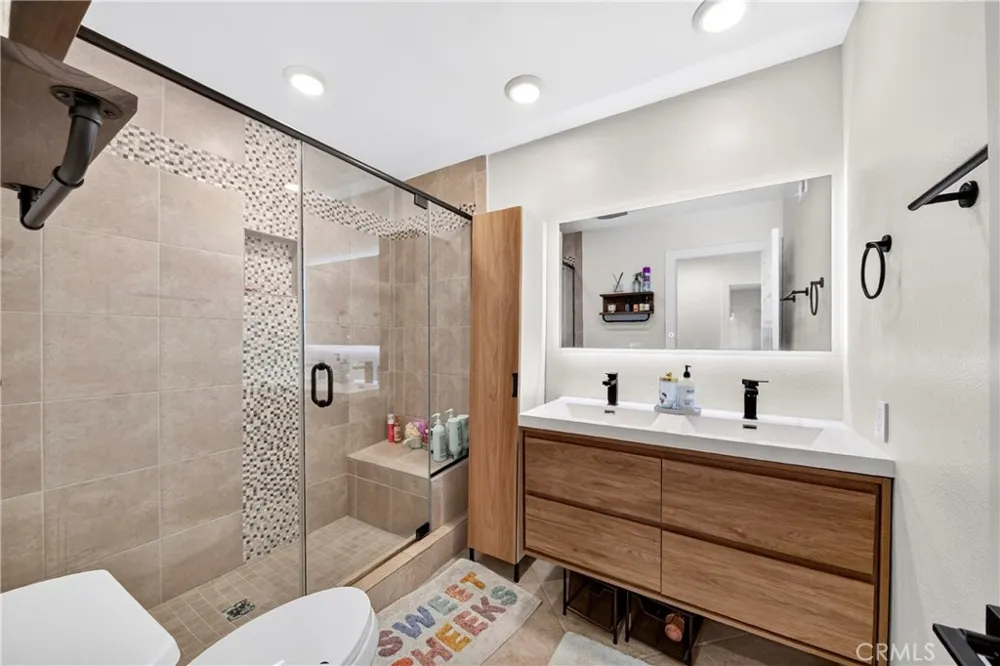 1701 Sunrise Fullerton, CA 92833