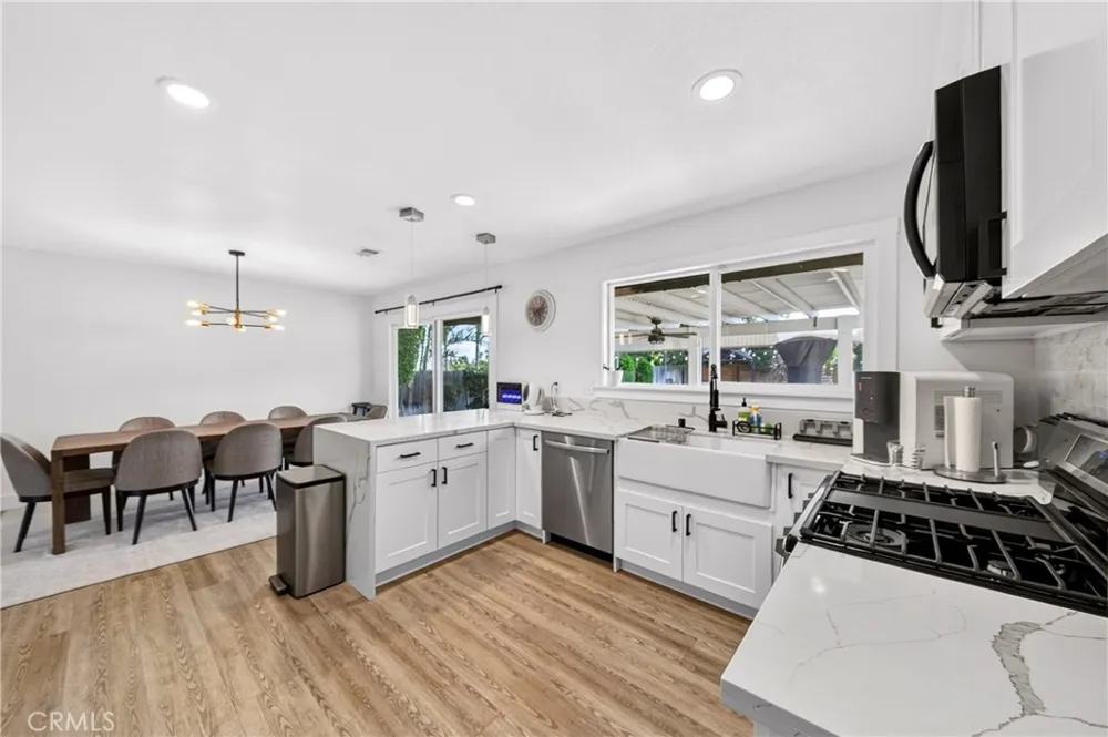 1701 Sunrise Fullerton, CA 92833