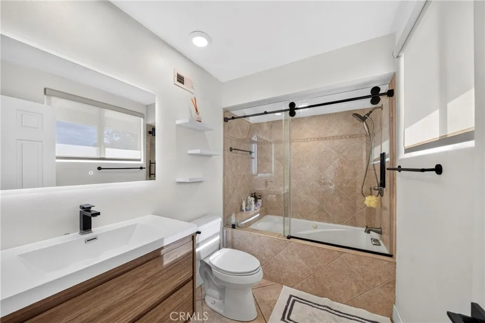 1701 Sunrise Fullerton, CA 92833