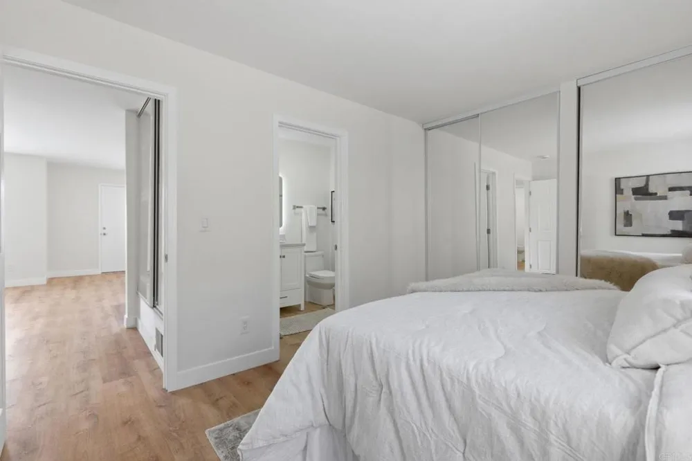 13754 Mango Drive #315 Del Mar, CA 92014