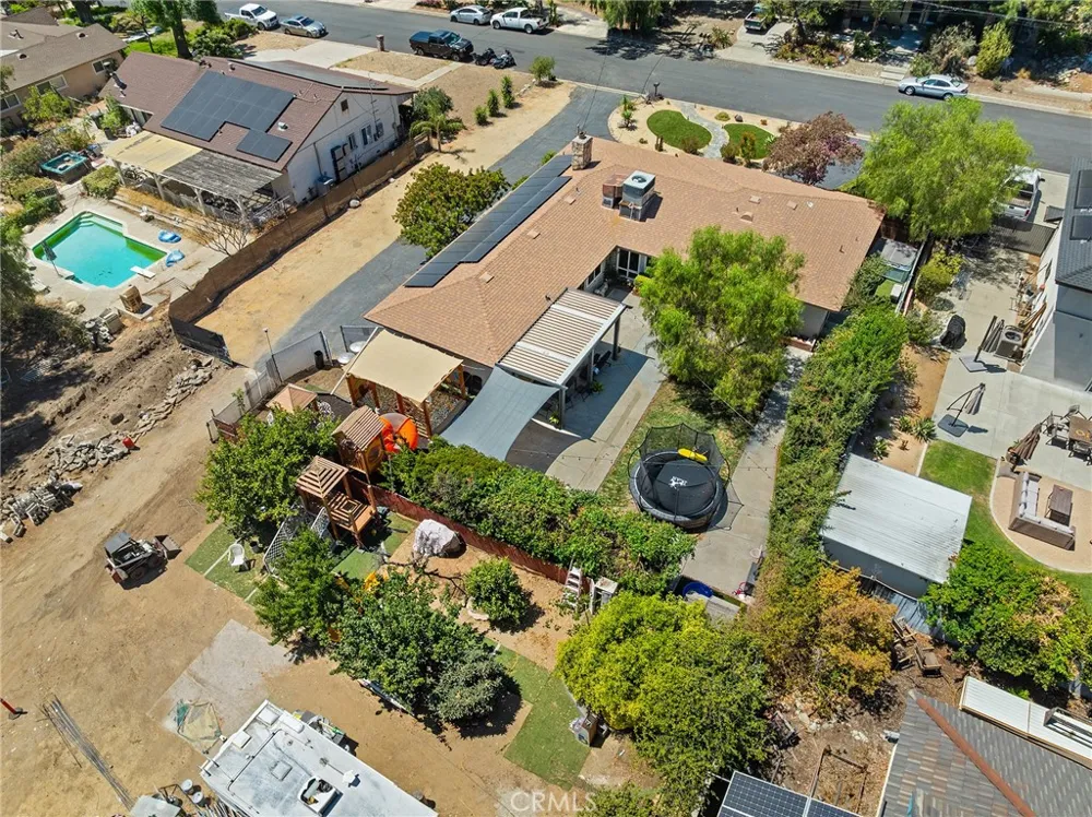 2468 Burt Street Upland, CA 91784