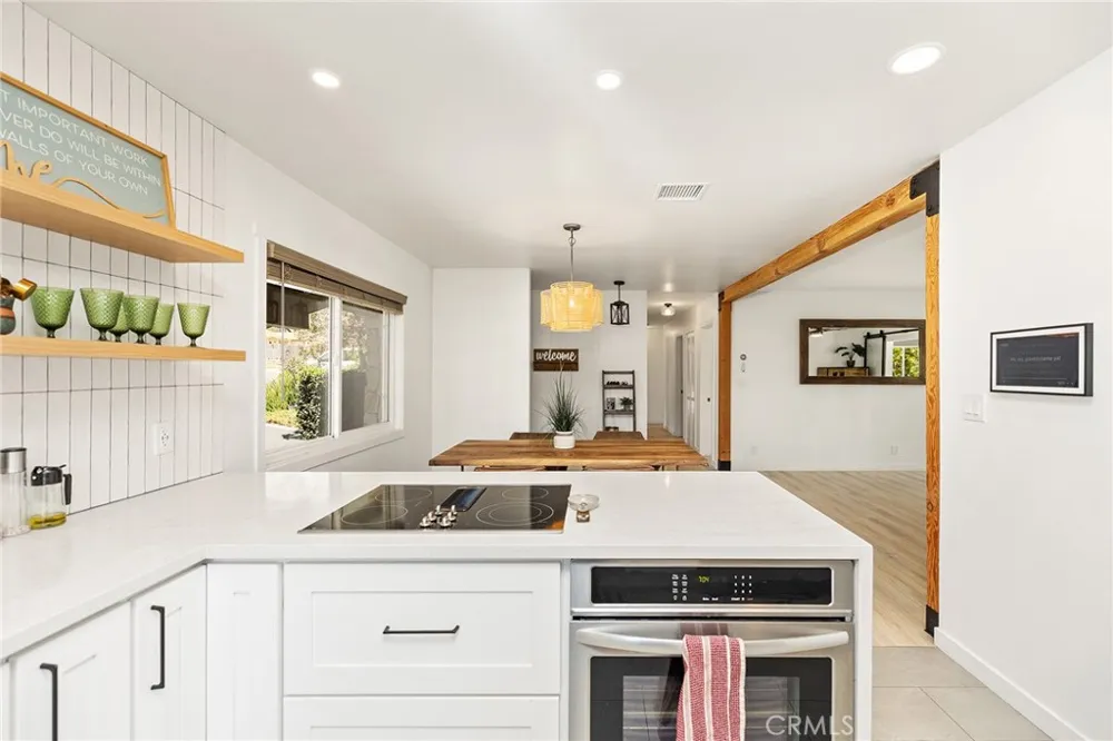 2468 Burt Street Upland, CA 91784