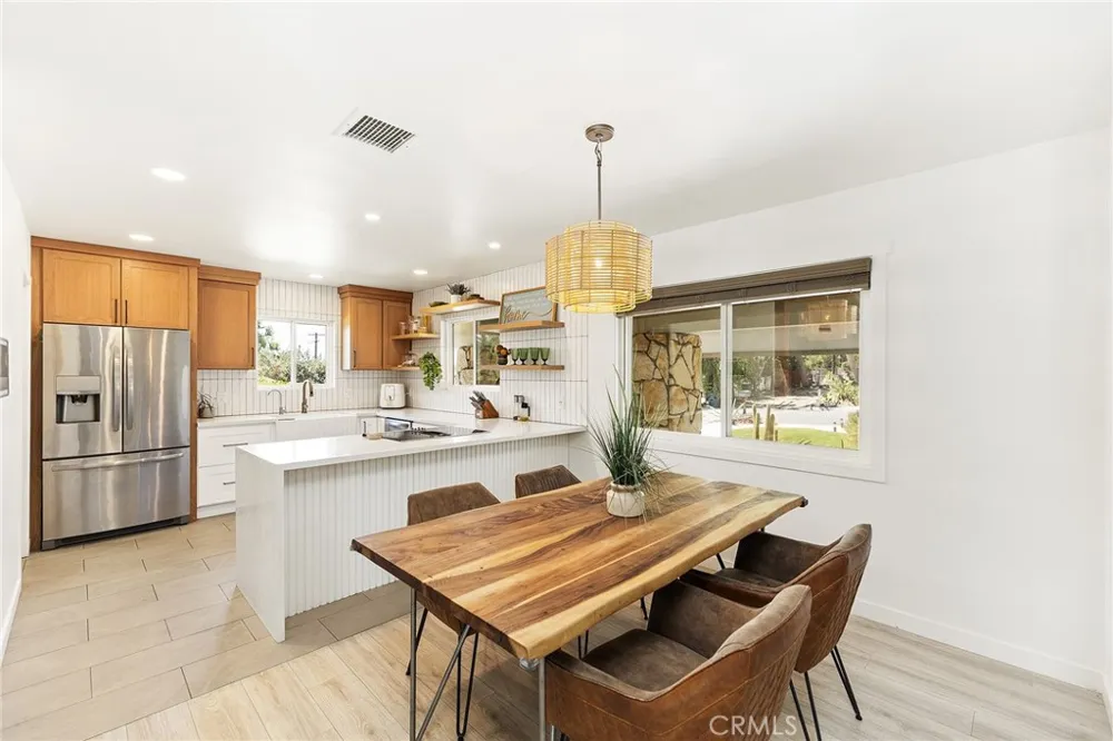 2468 Burt Street Upland, CA 91784