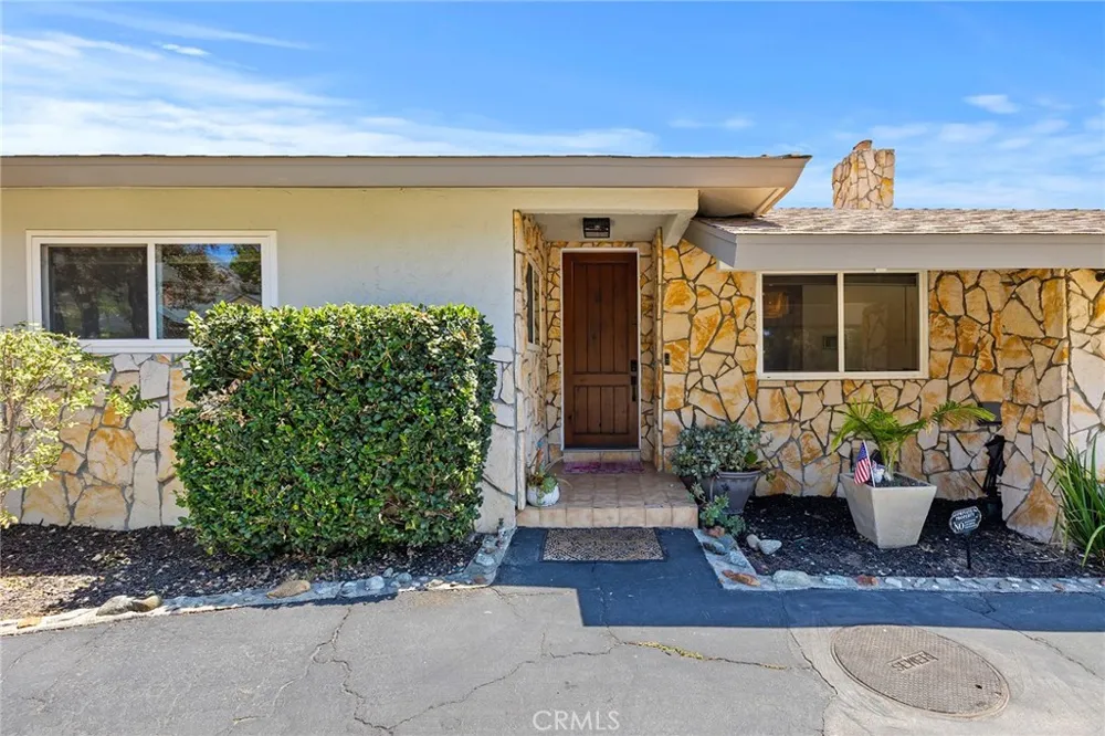 2468 Burt Street Upland, CA 91784