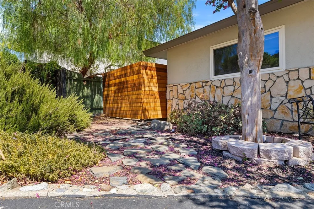 2468 Burt Street Upland, CA 91784