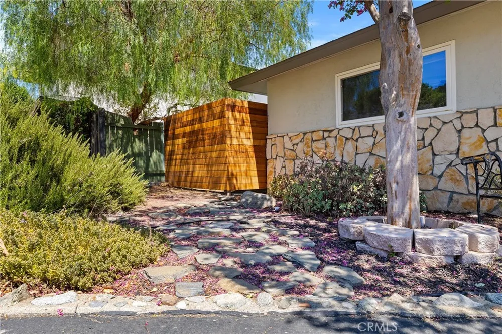 2468 Burt Street Upland, CA 91784