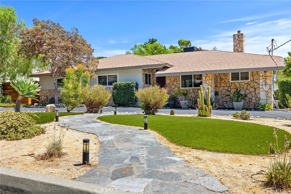 2468 Burt Street Upland, CA 91784