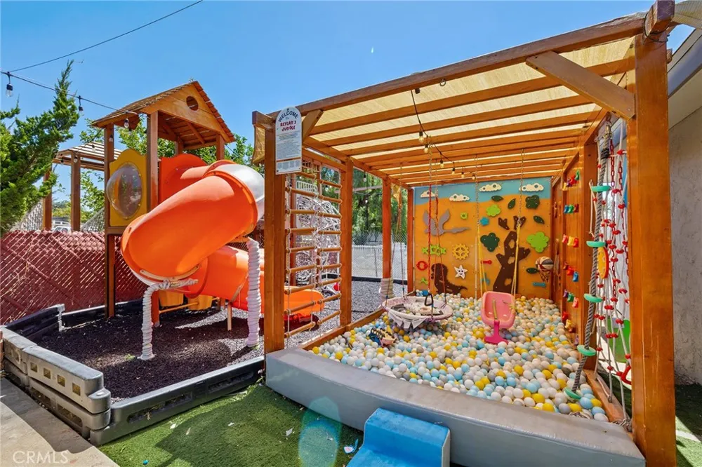2468 Burt Street Upland, CA 91784