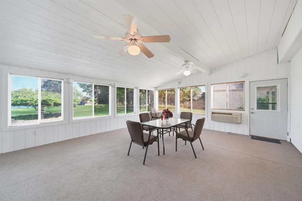 119 Claremont Circle Columbia Township, MI 49230