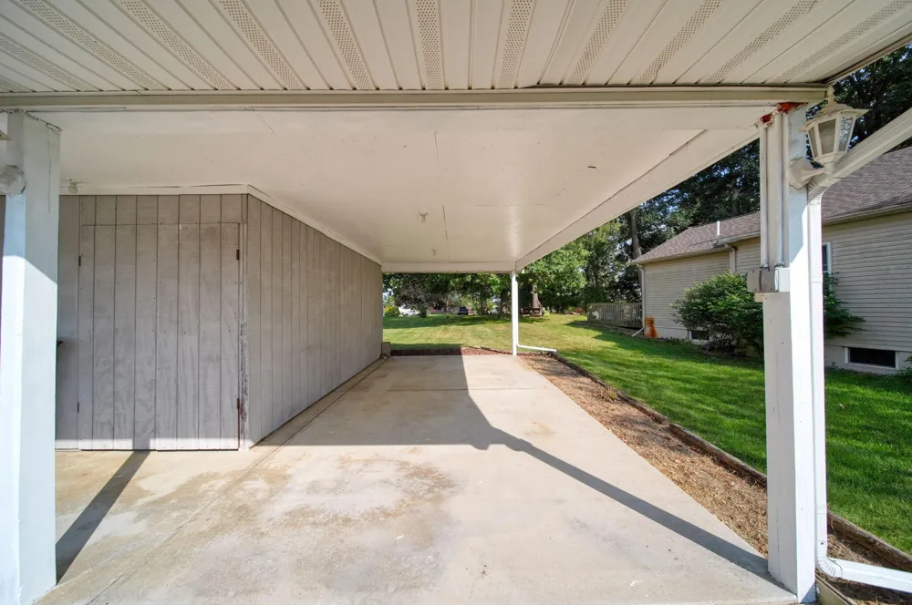 119 Claremont Circle Columbia Township, MI 49230