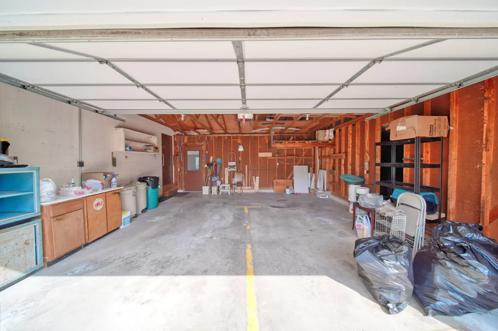 119 Claremont Circle Columbia Township, MI 49230