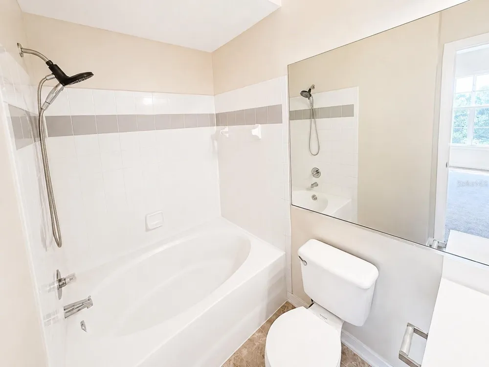 5610 PINNACLE HEIGHTS CIRCLE #309 Tampa, FL 33624