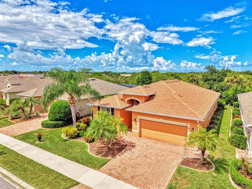 5221 CANYONLAND WAY Venice, FL 34293