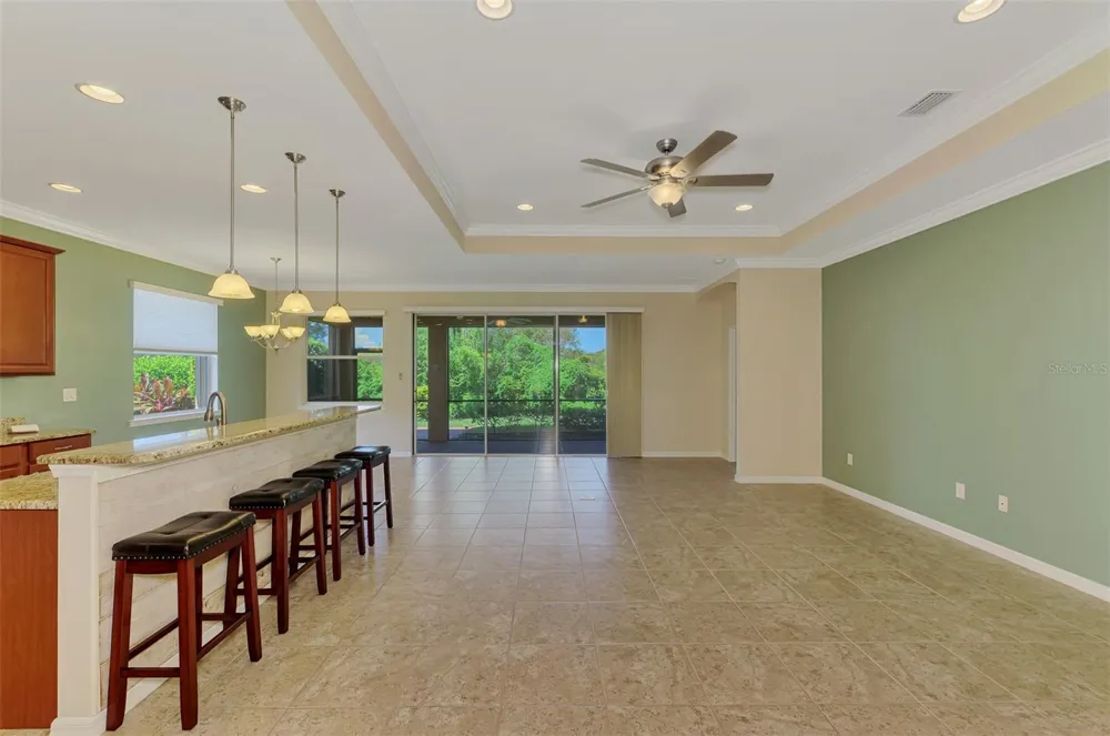 5221 CANYONLAND WAY Venice, FL 34293