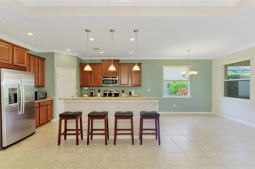 5221 CANYONLAND WAY Venice, FL 34293