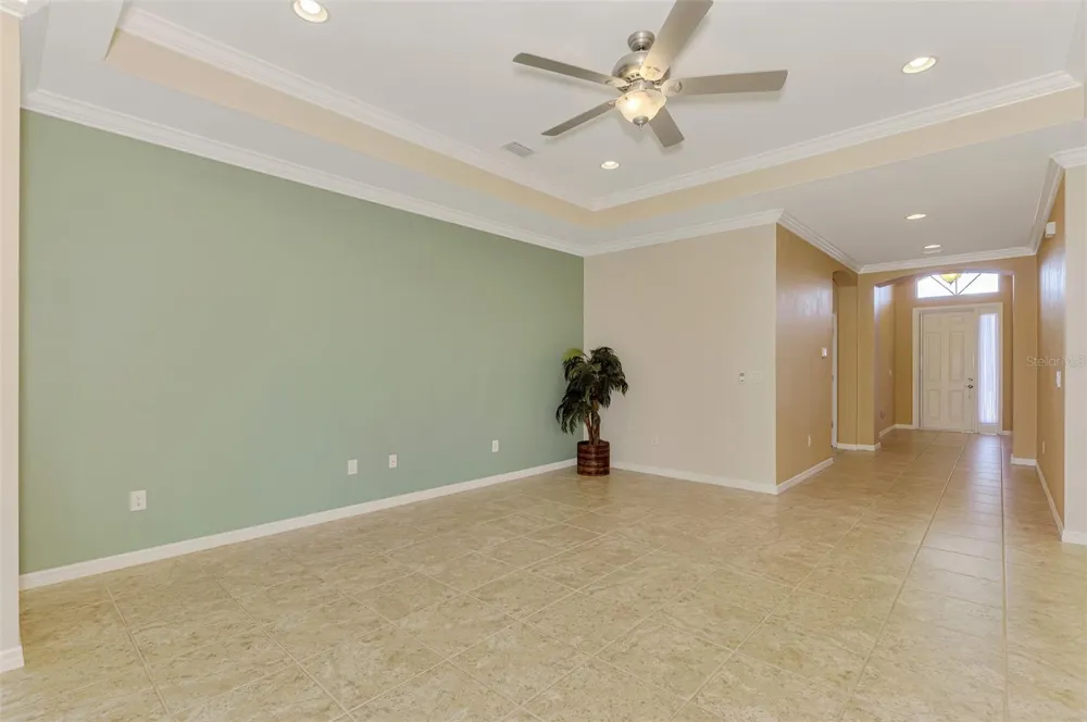 5221 CANYONLAND WAY Venice, FL 34293