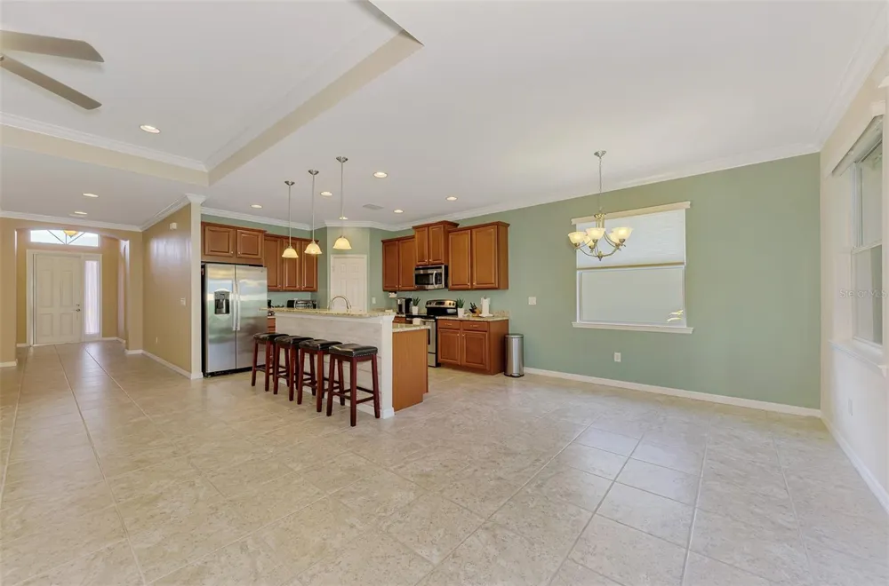 5221 CANYONLAND WAY Venice, FL 34293