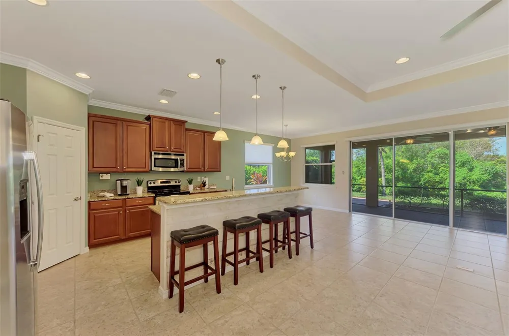 5221 CANYONLAND WAY Venice, FL 34293