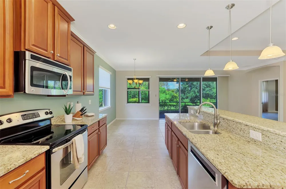 5221 CANYONLAND WAY Venice, FL 34293