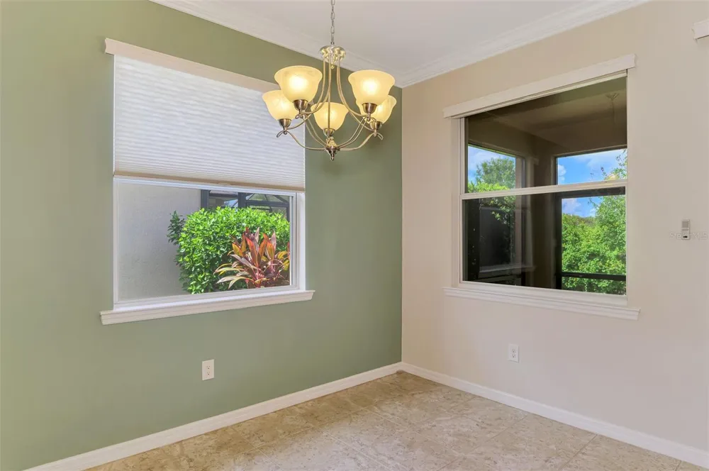 5221 CANYONLAND WAY Venice, FL 34293