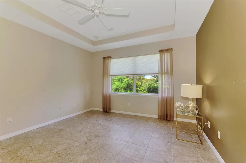 5221 CANYONLAND WAY Venice, FL 34293