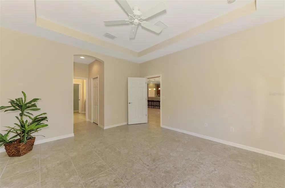 5221 CANYONLAND WAY Venice, FL 34293