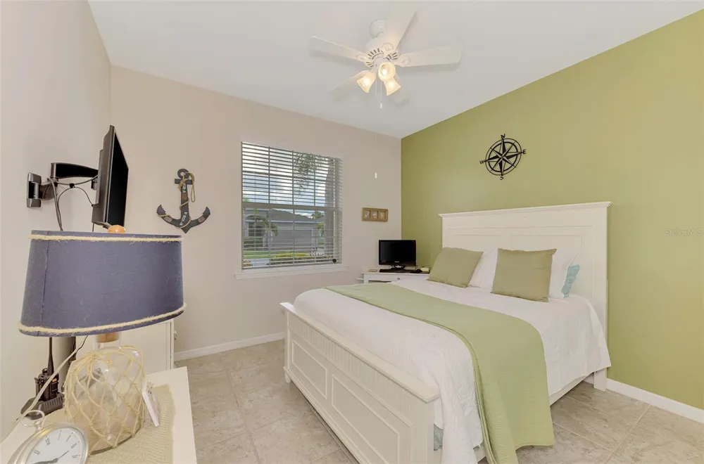 5221 CANYONLAND WAY Venice, FL 34293