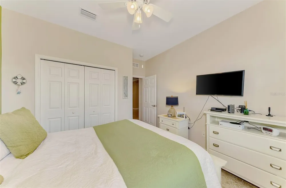 5221 CANYONLAND WAY Venice, FL 34293