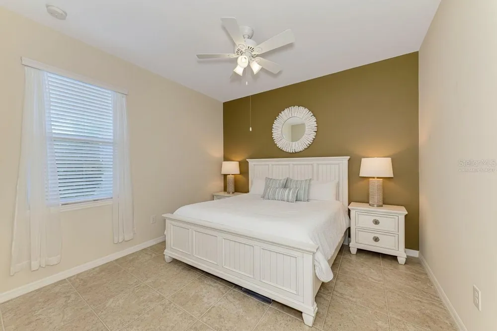 5221 CANYONLAND WAY Venice, FL 34293