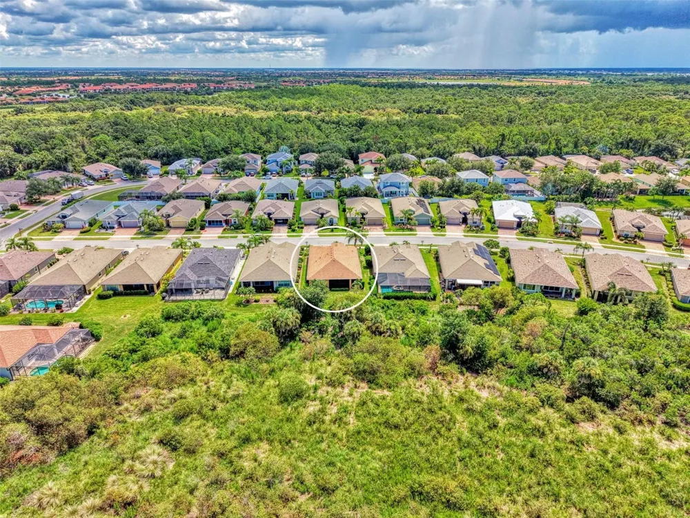 5221 CANYONLAND WAY Venice, FL 34293