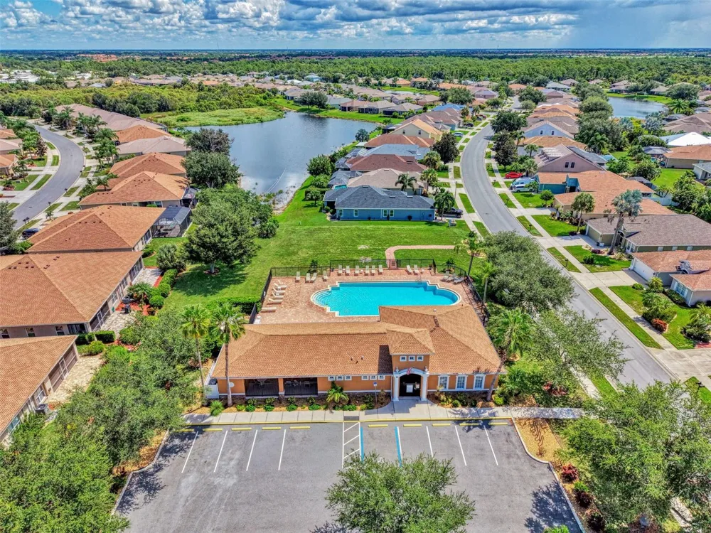 5221 CANYONLAND WAY Venice, FL 34293