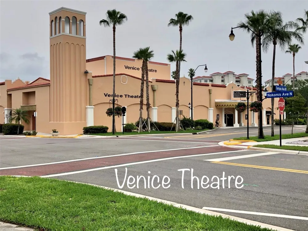 5221 CANYONLAND WAY Venice, FL 34293