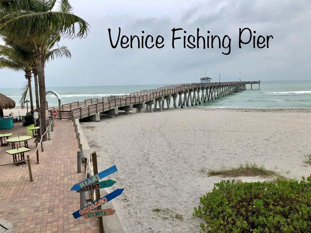 5221 CANYONLAND WAY Venice, FL 34293